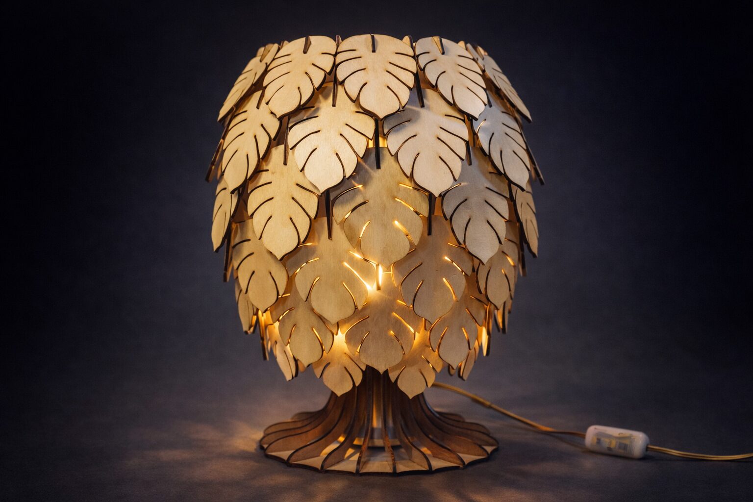 Lampe Gravée Montagne, Laser par P.A&F création
